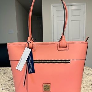 Dooney & Bourke Beacon Zip Tote NWT